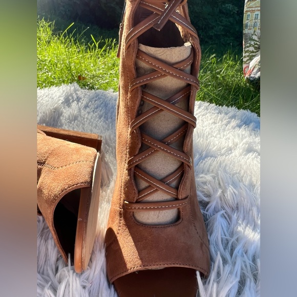NWOT • Sam Edelman Chestnut Tie Up Peep Toe Chunky Heel - Picture 15 of 16